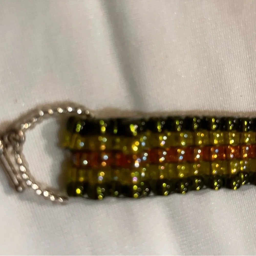 Beaded loomed bracelet hand made green 5.5” wrist